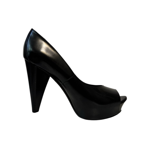 Donald J. Pliner Peep Toe Patent Leather Platform Pump Sandals Black 7 - Picture 2 of 11